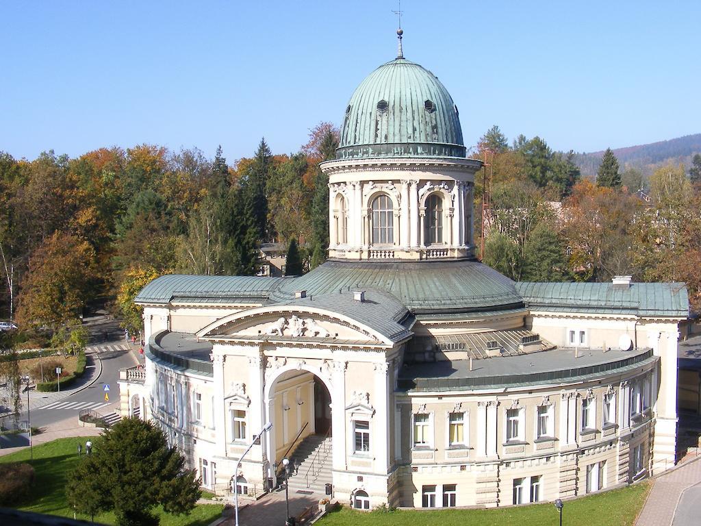 Zdroj Wojciech Aparthotel Lądek-Zdrój Exterior foto