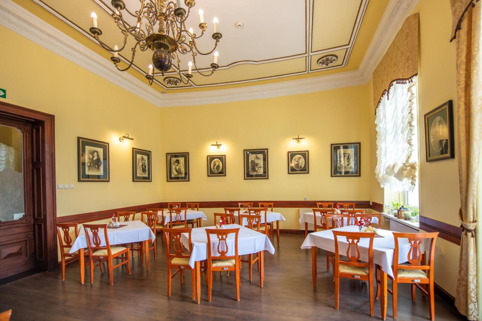 Zdroj Wojciech Aparthotel Lądek-Zdrój Exterior foto