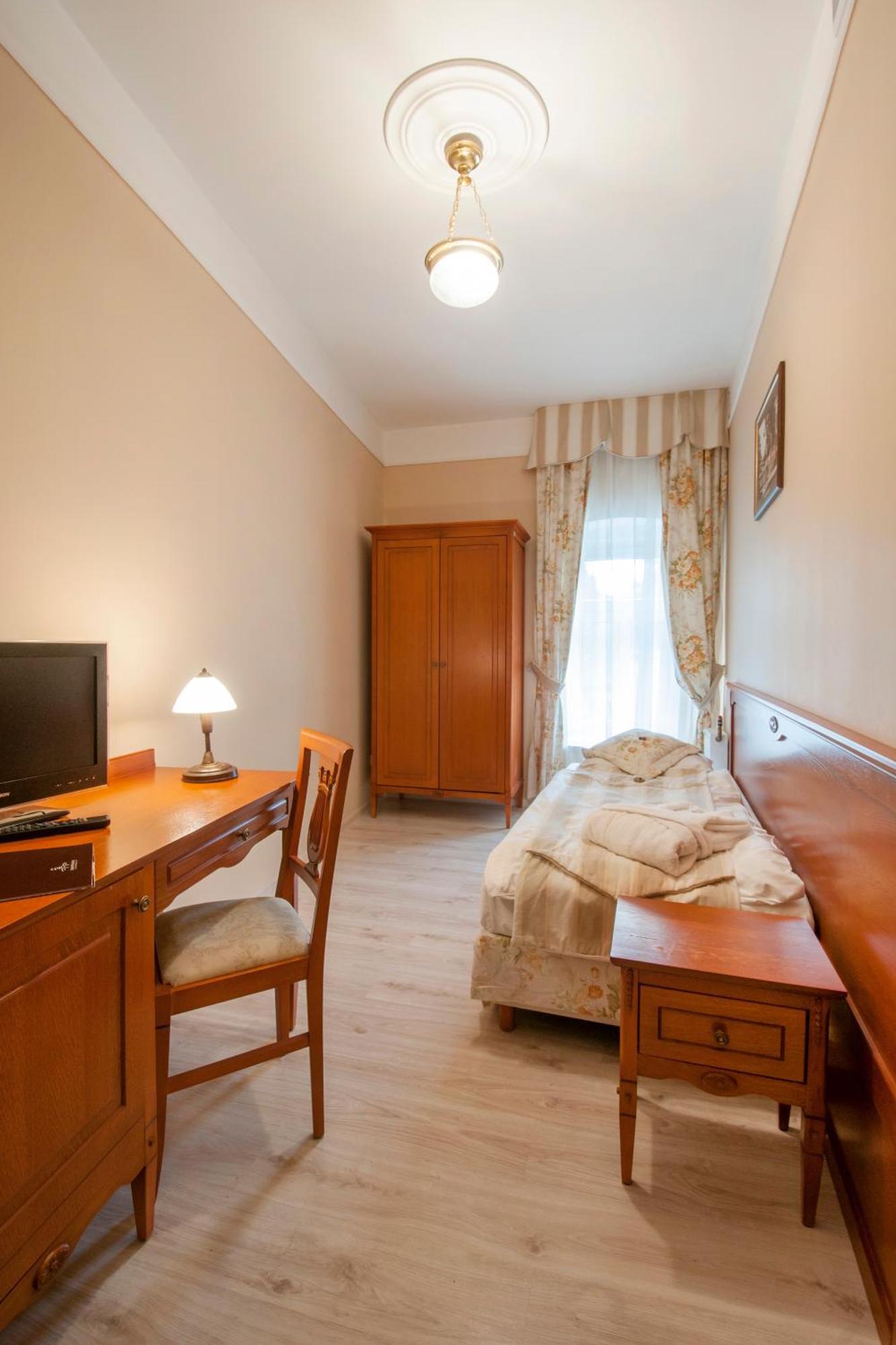 Zdroj Wojciech Aparthotel Lądek-Zdrój Exterior foto