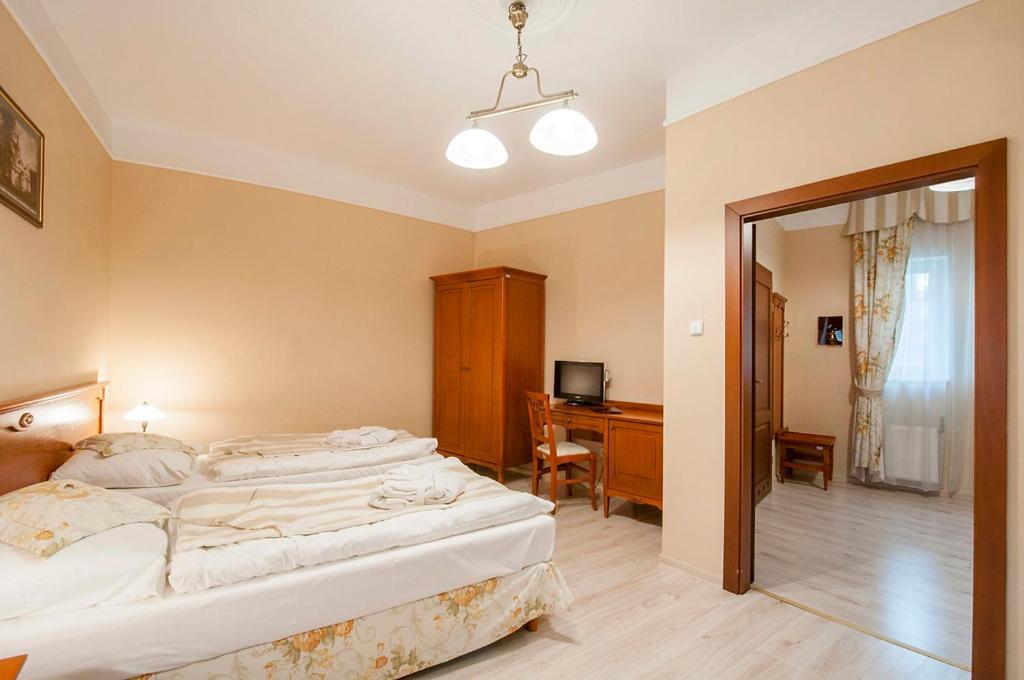 Zdroj Wojciech Aparthotel Lądek-Zdrój Exterior foto